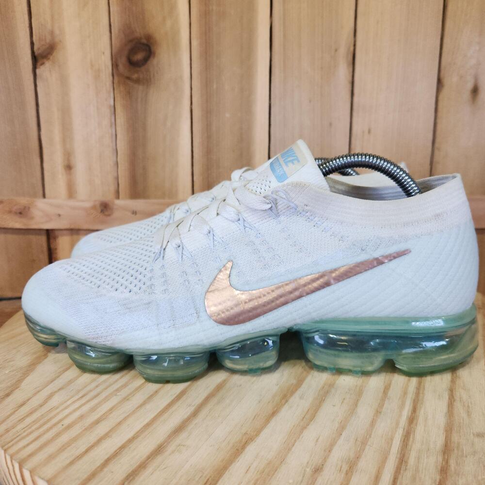 Nike Air VaporMax Flyknit Shoes Mens 10 White Knit Running Sneakers 849558-104